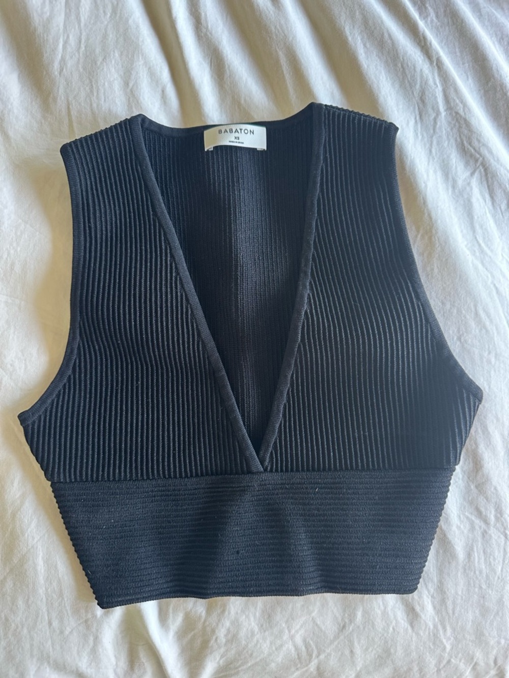 Babaton Black Ribbed Deep V Crop Top